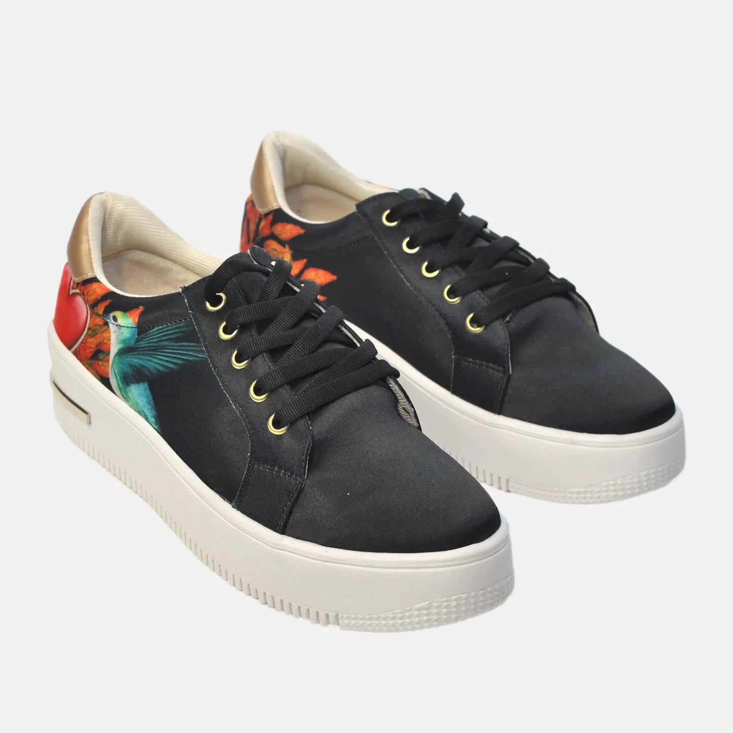 Hummingbird Heart - Urban Sneakers