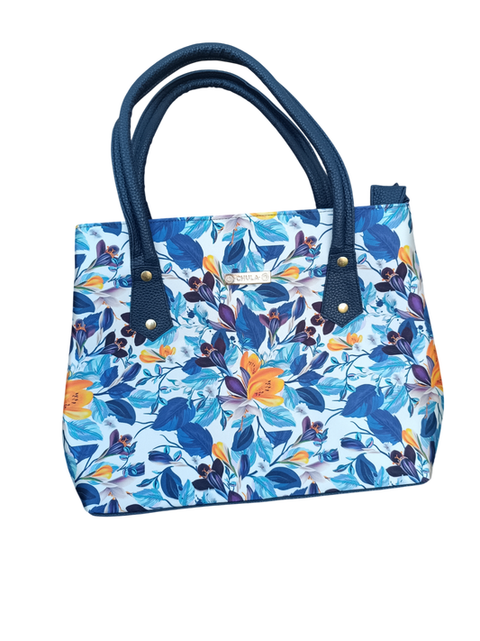 Blue Flowers - Pupé