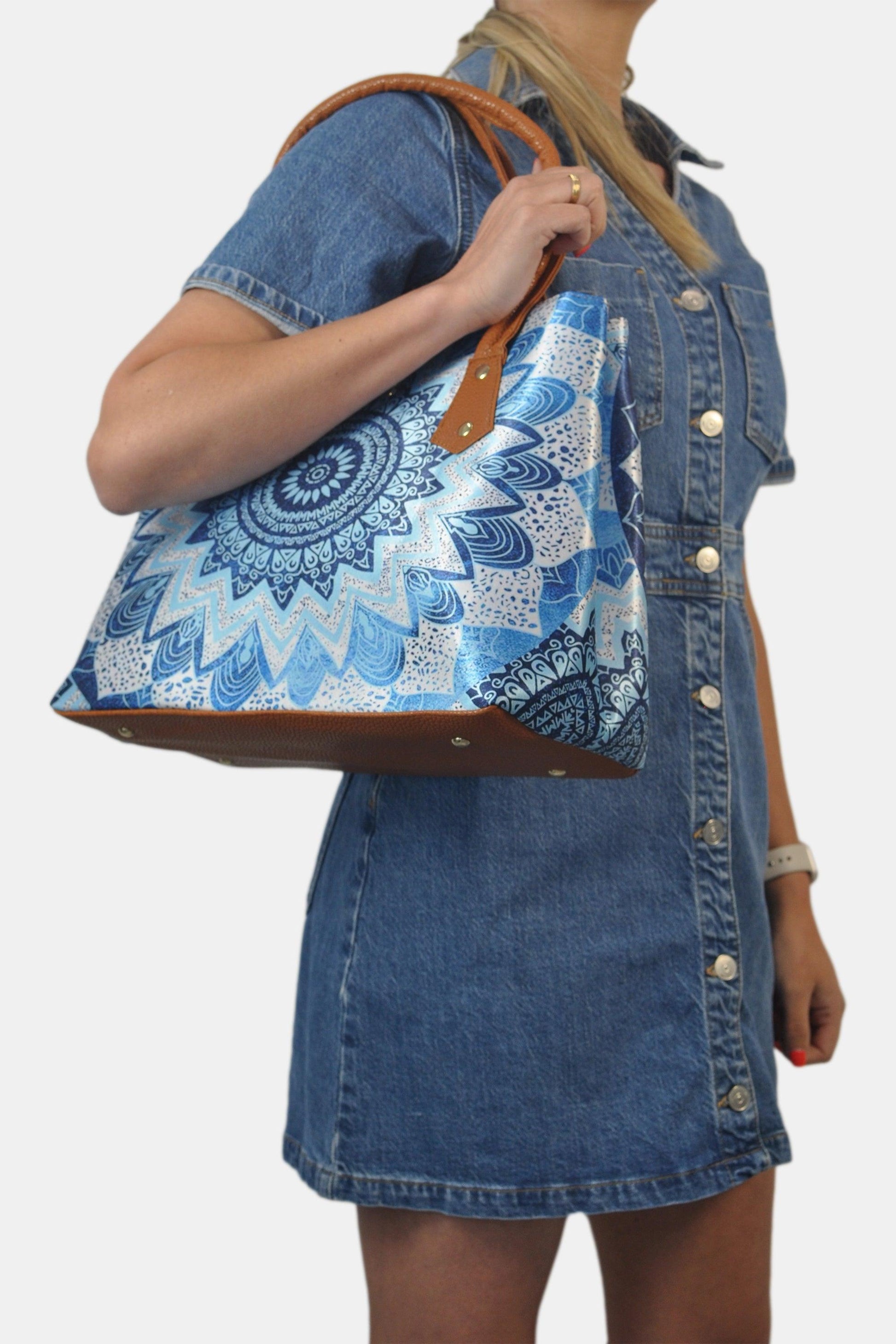 Bolso de hombro Shopper Tote de mujer Pupe Mándala Azul | CHULA Tulum - CHULA Tulum