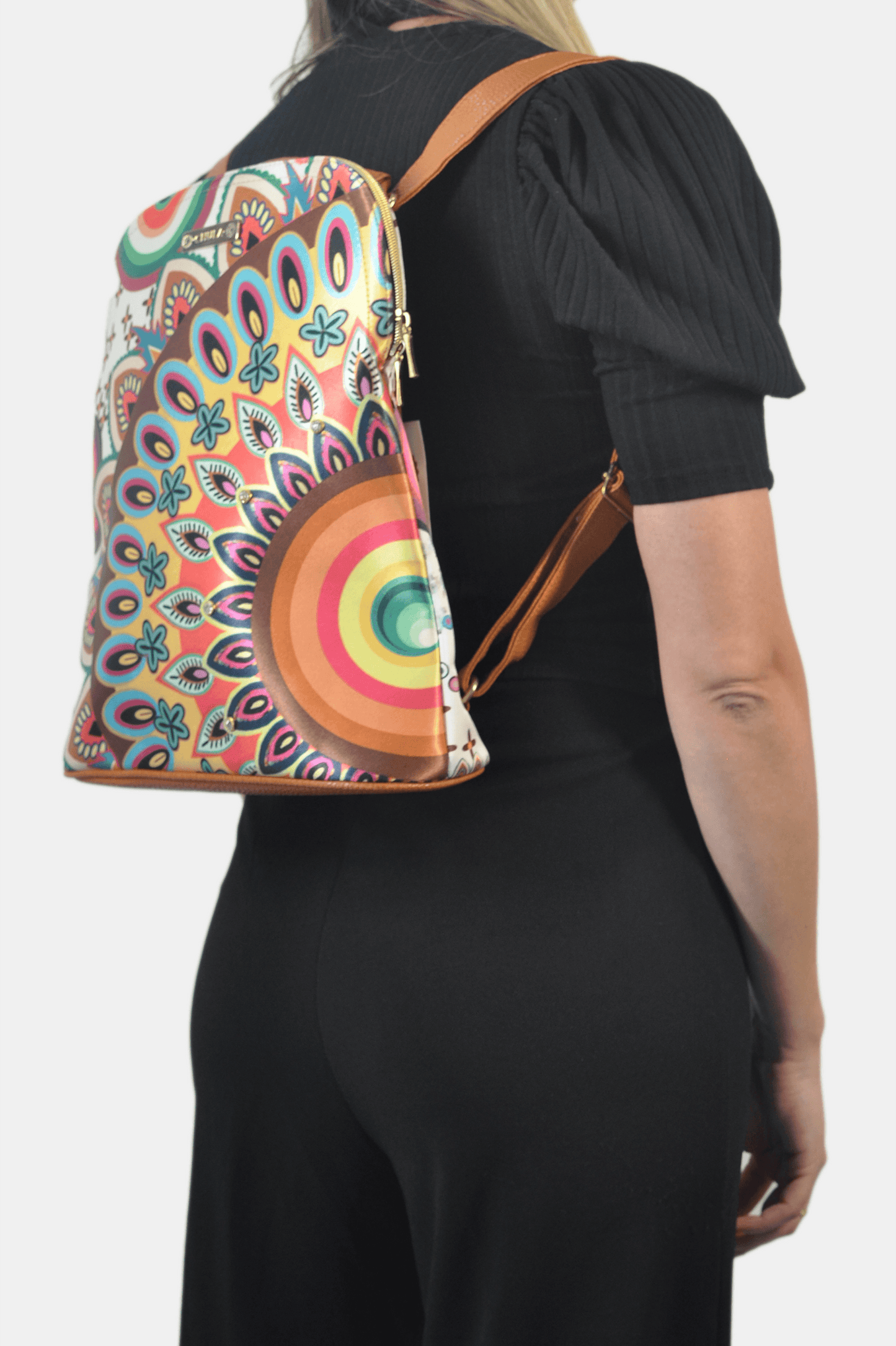 Mochila de Mujer y Bolso de hombro grande BagPack Zenda | CHULA Tulum - CHULA Tulum